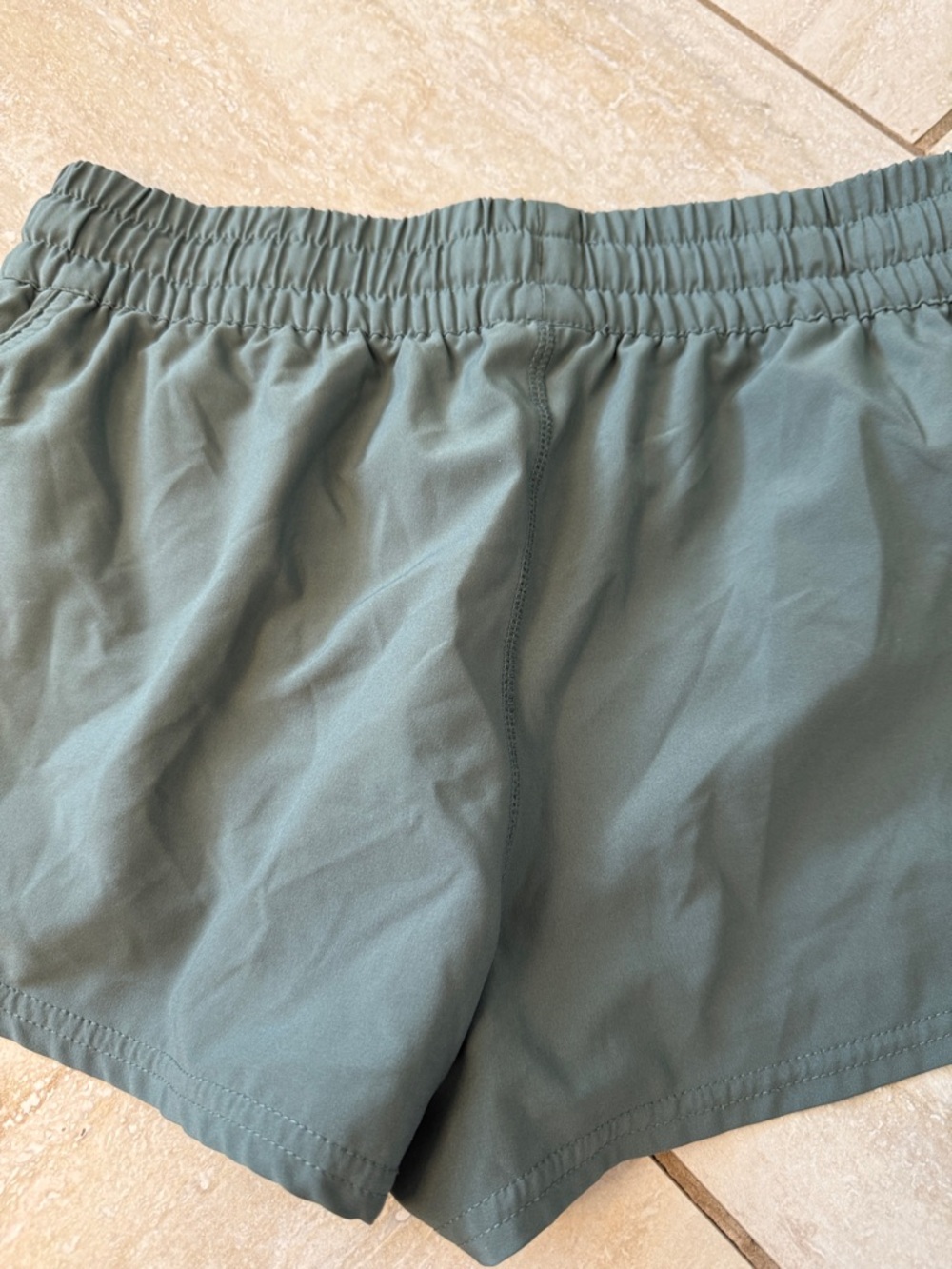 Vuori Clementine Shorts - Picture 12 of 15